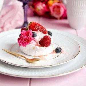 Komplet talerzy na 6 osób (18el.) Ćmielów - Sofia 3604 Złota linia