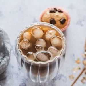 Komplet szklanek z podwójnymi ściankami 300 ml