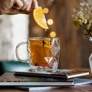 Komplet 2 szklanek z podwójną ścianką 330 ml Vialli Design - Geo