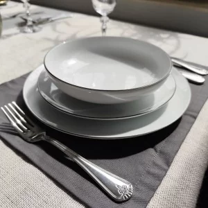 Komplet talerzy na 6 osób (18 el.) Bogucice - Base Black 1227